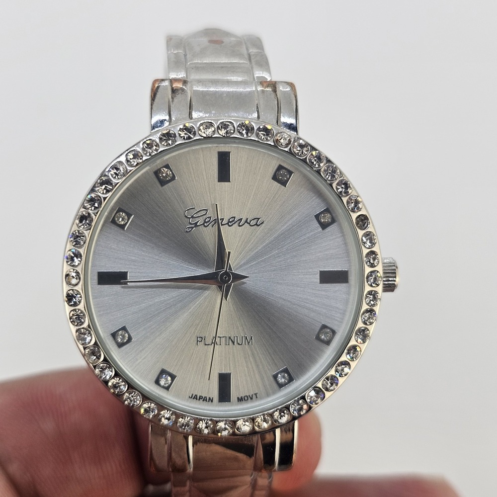 Women's Open Cuff Watch 35MM Gray Dial Crystal Bezel Gray Bands 5.5" NEW Battery